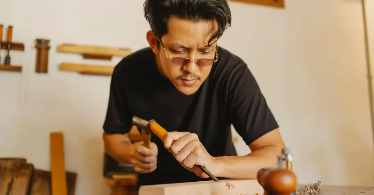 Artisans Célèbres de Mobilier : Leurs Œuvres et Influences